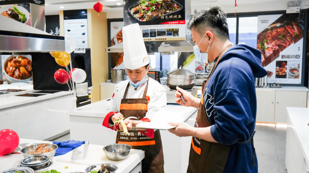 在深圳新东方横岗校区学美食 你可以遇到的小美好瞬间 